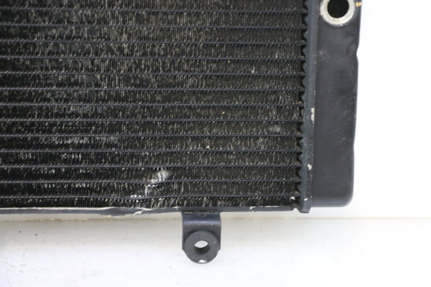 photo de COOLANT RADIATOR HONDA ST PAN EUROPEAN 1100 (1990 - 2002) - Focus on structure