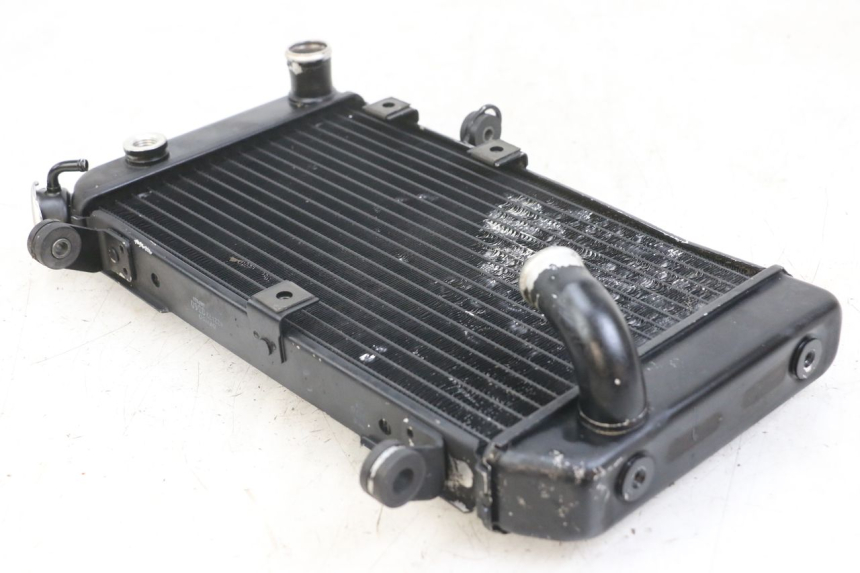 photo de RADIATOR SUZUKI SV N 650 (1999 - 2002) - Surface and material condition