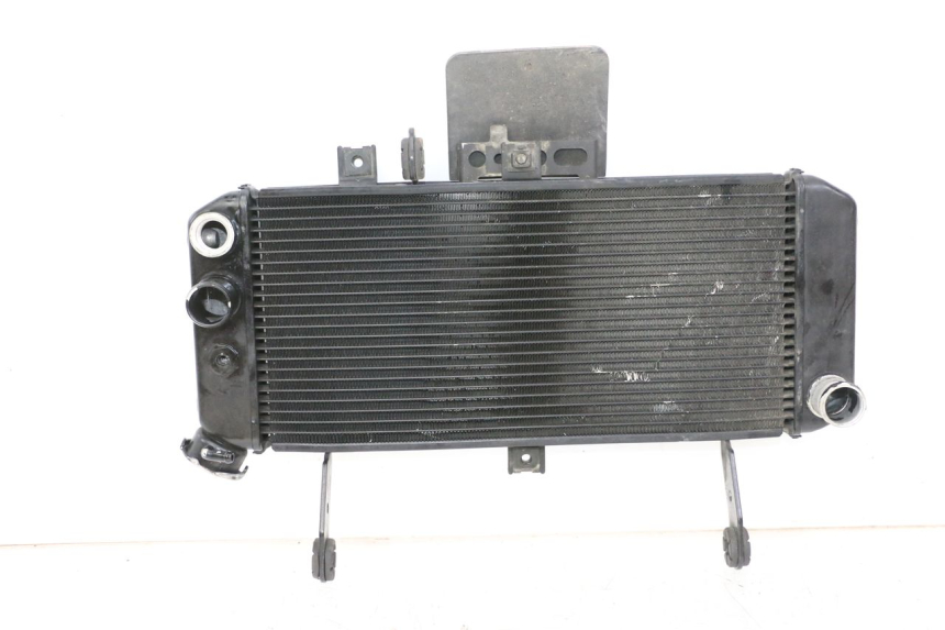 photo de COOLANT RADIATOR SUZUKI SV S 650 (2003 - 2009) - Fixing points details