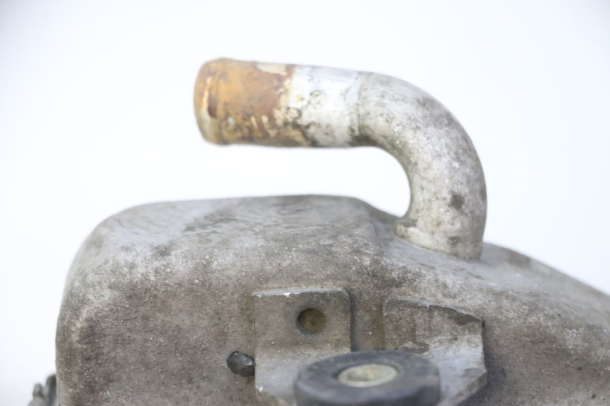 photo de RADIATOR YAMAHA XMAX X-MAX 125 (2006 - 2009) - Fixing points details