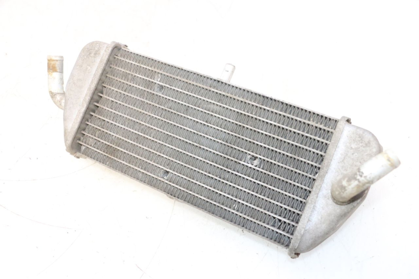 photo de RADIATOR YAMAHA XMAX X-MAX 125 (2006 - 2009) - Distinctive features