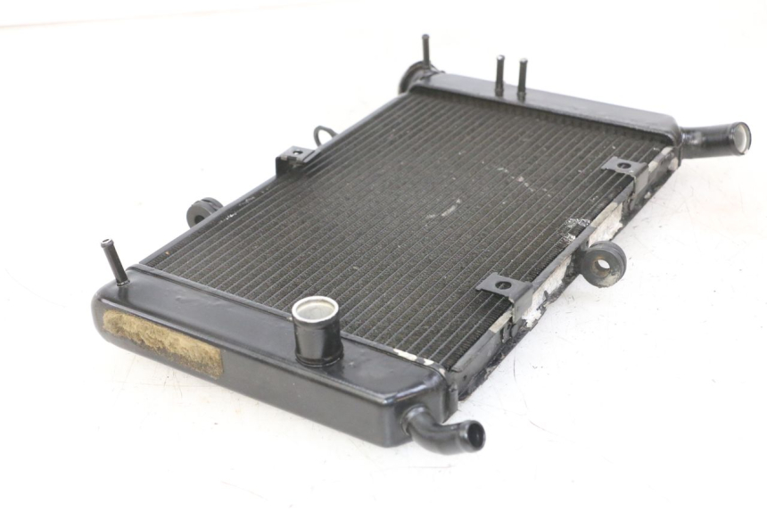 photo de COOLANT RADIATOR YAMAHA XJ6 ABS 600 (2008 - 2016) - Fixing points details