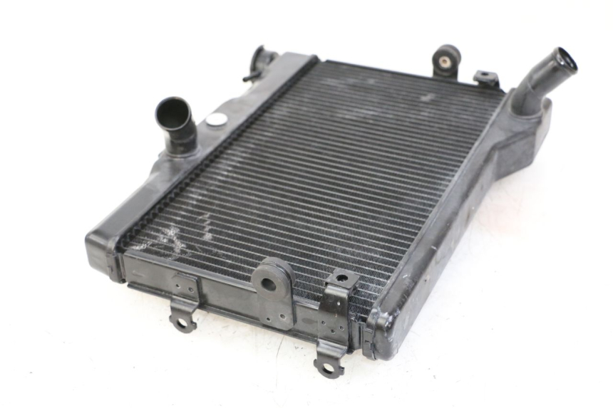 photo de COOLANT RADIATOR YAMAHA TRACER 7 700 (2020 - 2024) - Fixing points details