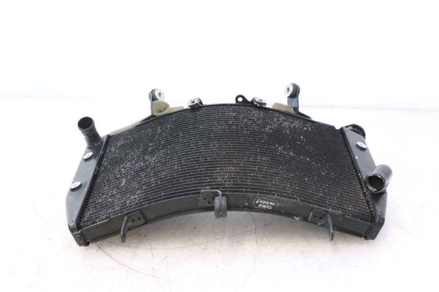 photo de COOLANT RADIATOR YAMAHA YZF R6 600 (2008 - 2009) - Focus on structure