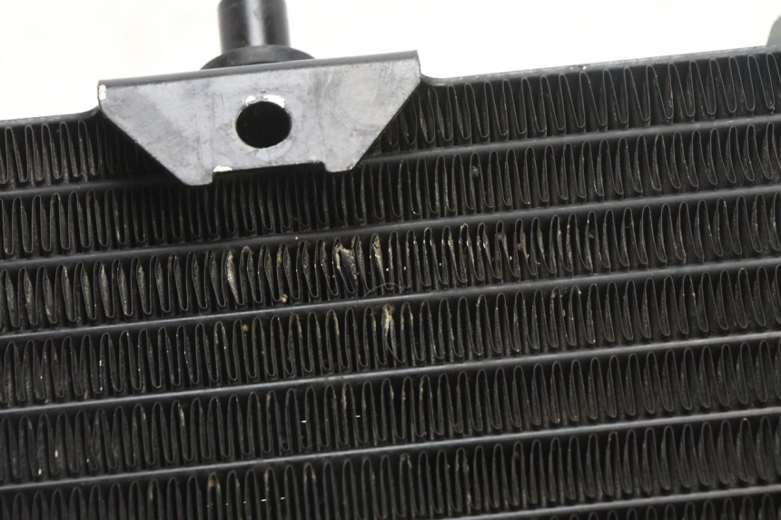 photo de RADIATOR KAWASAKI ZZR 600 (1995 - 2004) - Zoom on usage condition