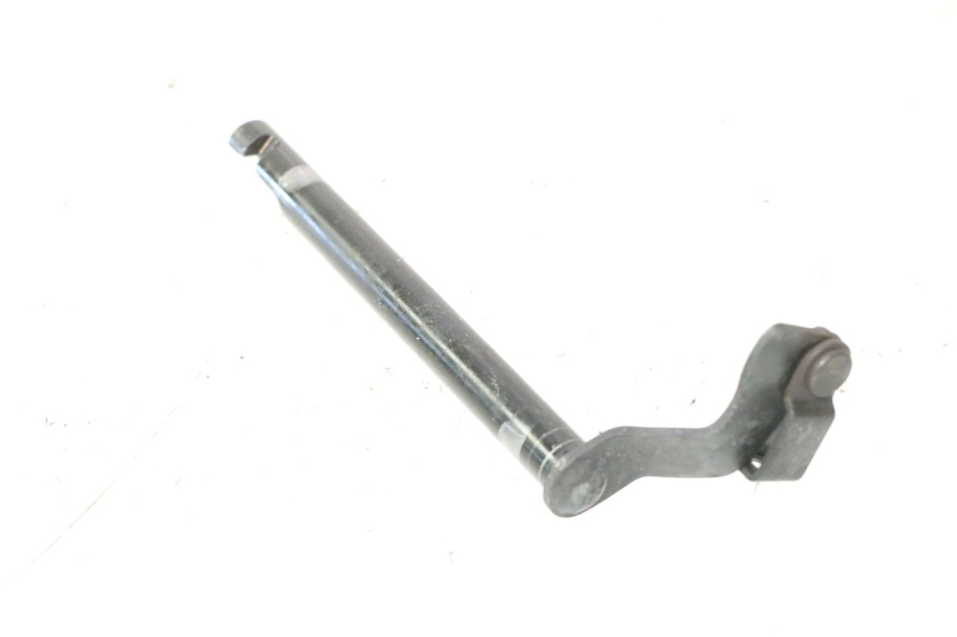 photo de CLUTCH SLAVE CYLINDER KAWASAKI ZZR 600 (1995 - 2004) - Alternative perspective