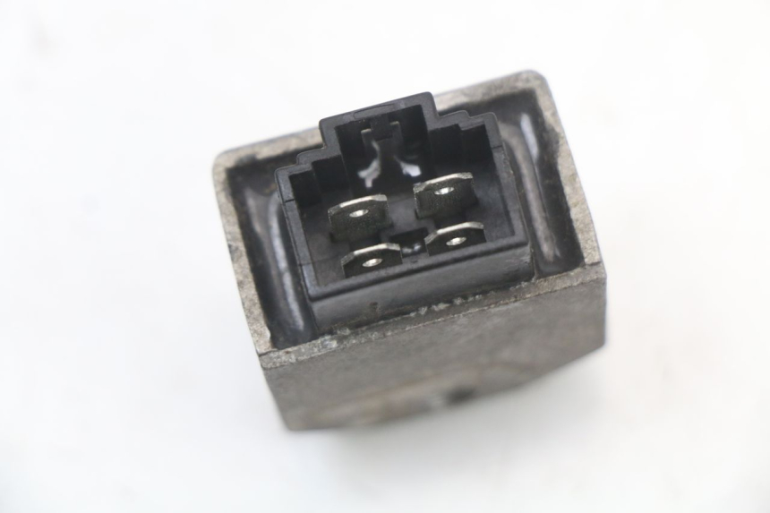 photo de REGULATOR DAELIM A-FOUR 2T 50 (2005 - 2012) - Zoom on usage condition