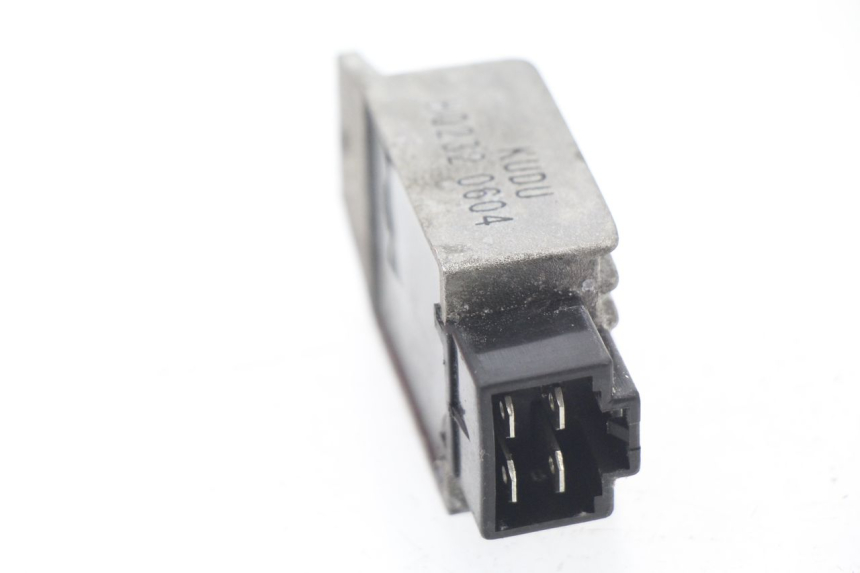 photo de CHARGING REGULATOR KYMCO AGILITY 4T 50 (2005 - 2018) - Component detail