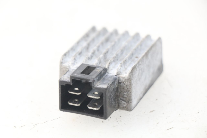 photo de CHARGING REGULATOR KYMCO AGILITY 4T 50 (2005 - 2018) - Component detail