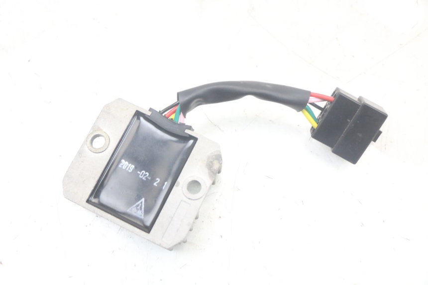 photo de CHARGING REGULATOR KYMCO AGILITY 4T 50 (2018 - 2022) - Zoom on usage condition