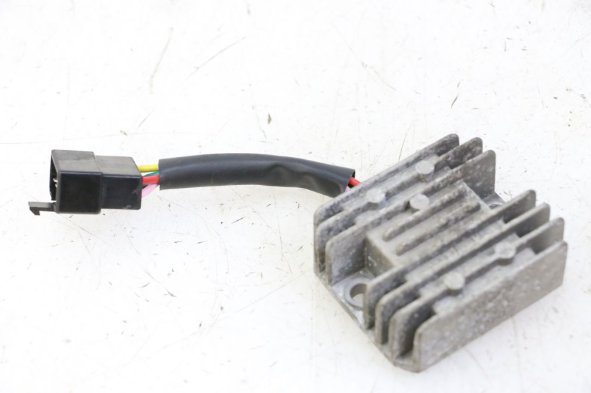 photo de CHARGING REGULATOR KYMCO AGILITY 4T 50 (2018 - 2022) - Main view