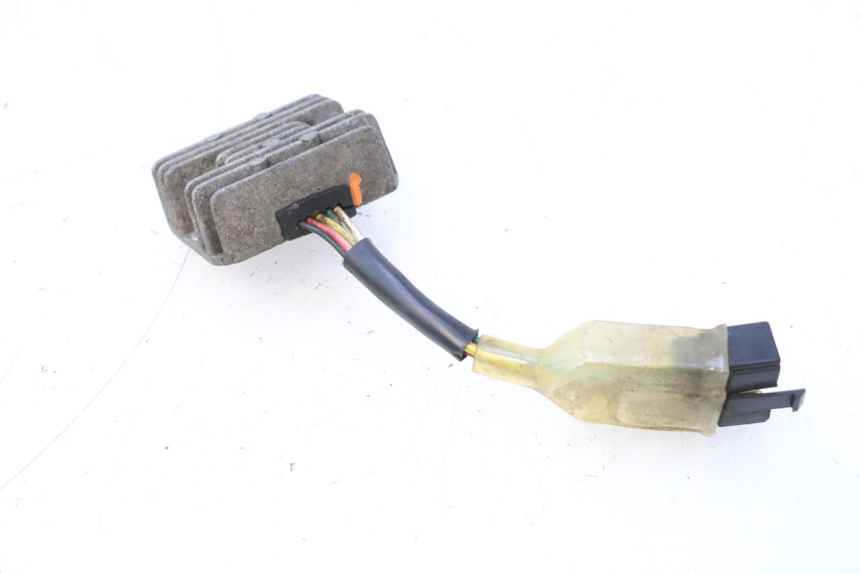 photo de REGULATOR KYMCO AGILITY FR 2T 50 (2012 - 2017) - Technical close-up