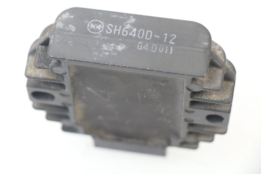 photo de CHARGING REGULATOR APRILIA ATLANTIC 125 (2003 - 2009) - Zoom on usage condition