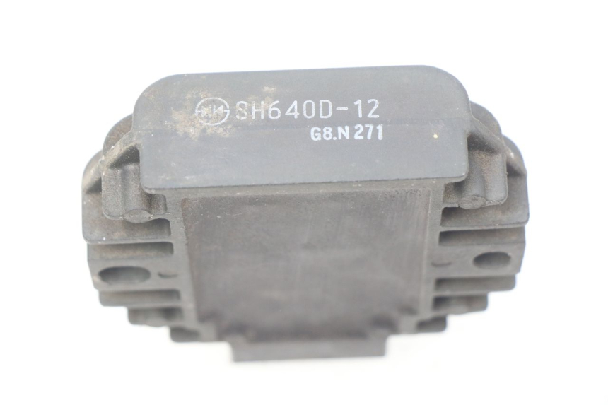 photo de CHARGING REGULATOR APRILIA ATLANTIC 125 (2003 - 2009) - Zoom on usage condition