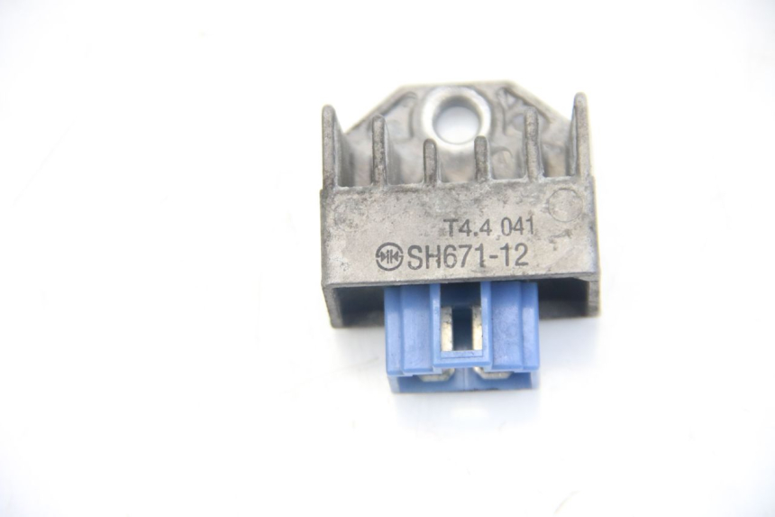 photo de REGULATOR MBK BOOSTER NEXT GENERATION 50 (2004 - 2007) - Main view