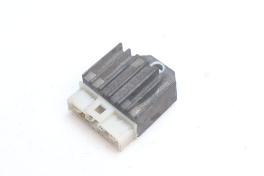 photo de REGULATOR MBK BOOSTER SPIRIT 50 (1996 - 1999) - Main view