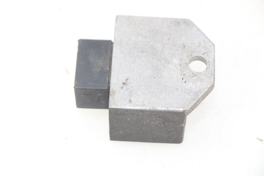 photo de CHARGING REGULATOR YAMAHA BW'S 50 (1999 - 2003) - Component detail