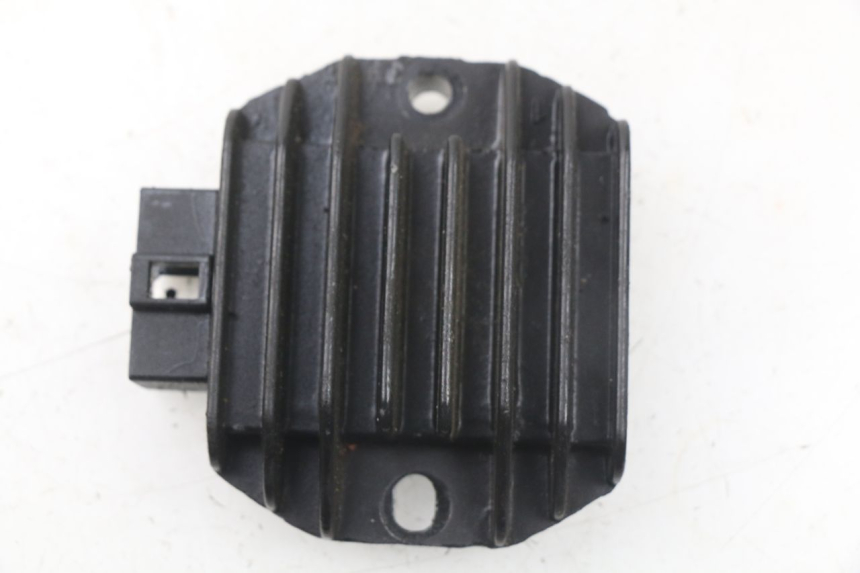 photo de CHARGING REGULATOR YAMAHA BW'S BWS 125 (2010 - 2013) - Main view