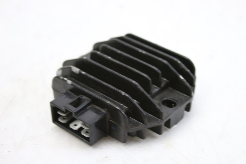 photo de CHARGING REGULATOR YAMAHA BW'S BWS 125 (2010 - 2013) - Main view