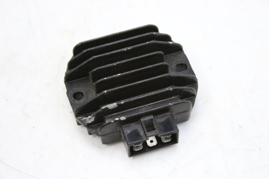 photo de CHARGING REGULATOR YAMAHA BW'S BWS 125 (2010 - 2013) - Fixing points details
