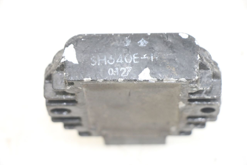 photo de CHARGING REGULATOR YAMAHA BW'S BWS 125 (2010 - 2013) - Zoom on usage condition