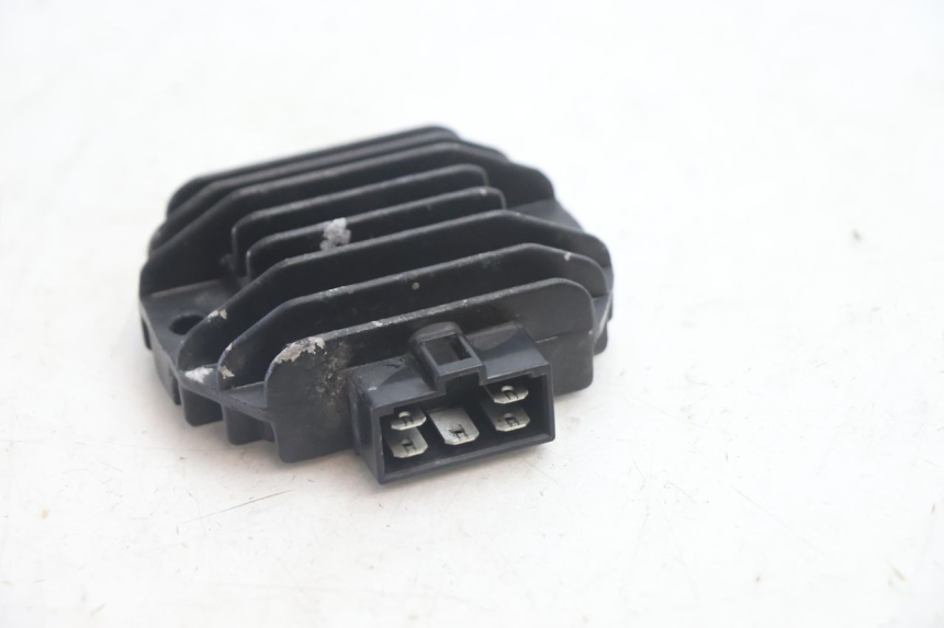 photo de CHARGING REGULATOR YAMAHA BW'S BWS 125 (2010 - 2013) - Component detail