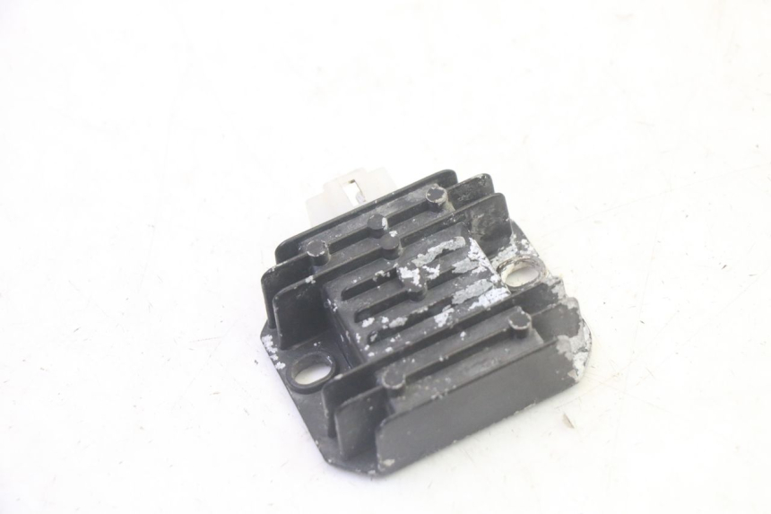 photo de CHARGING REGULATOR LONGJIA DIGITA 4T 50 (2019 - 2022) - Component detail