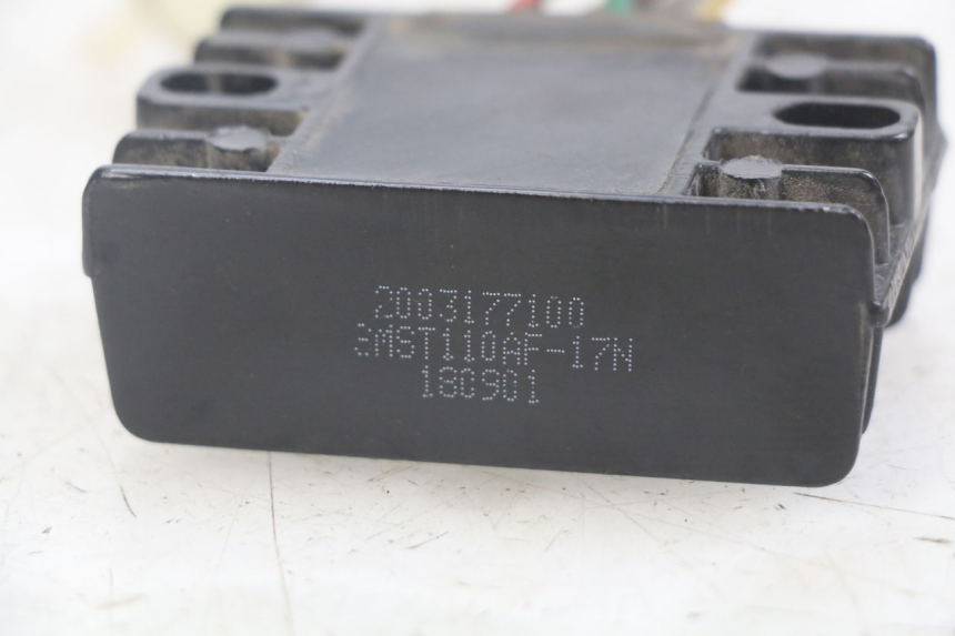 photo de CHARGING REGULATOR PEUGEOT DJANGO 4T 50 (2014 - 2019) - Zoom on usage condition