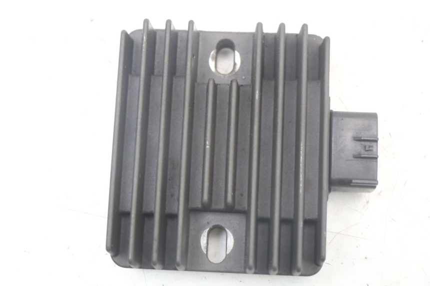 photo de REGULATOR KAWASAKI ER-6 ER6 N 650 (2012 - 2016) - Component detail