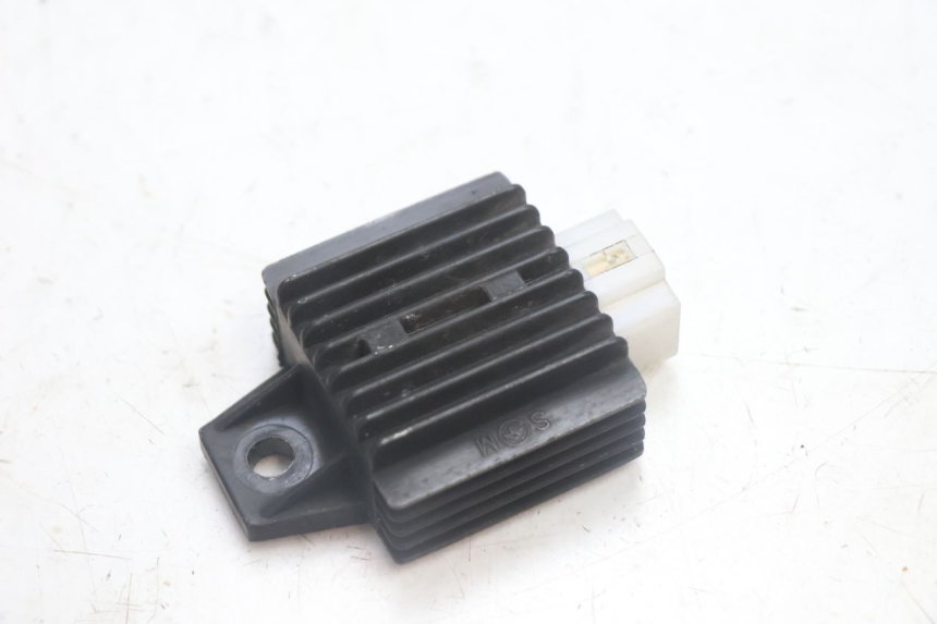 photo de CHARGING REGULATOR JM MOTORS EVOLIS 4T 50 (2018 - 2022) - Component detail