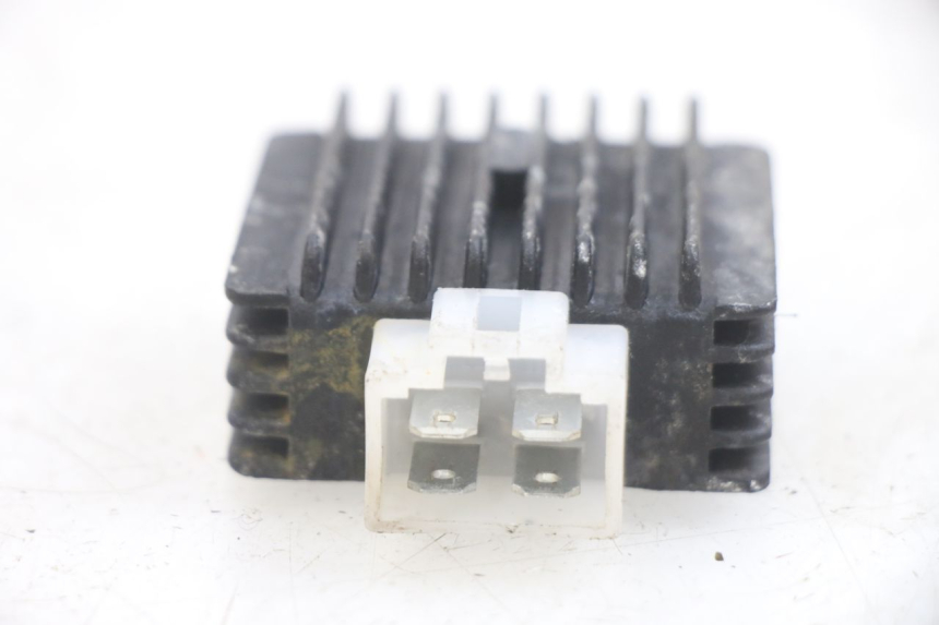 photo de CHARGING REGULATOR TNT MOTOR FASTINO 4T 50 (2013 - 2019) - Component detail