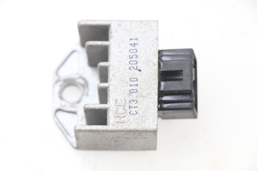 photo de CHARGING REGULATOR SYM FIDDLE 2 50 (2008 - 2013) - Main view