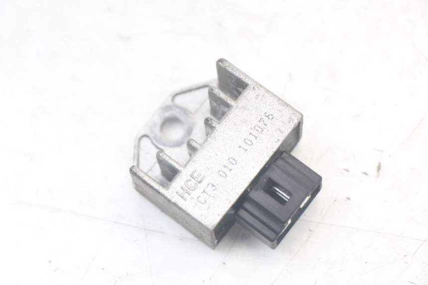 photo de CHARGING REGULATOR SYM FIDDLE 2 50 (2008 - 2013) - Main view