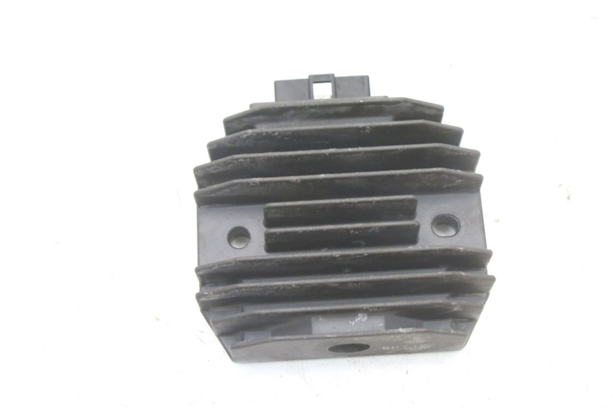 photo de REGULATOR YAMAHA FZ6 FAZER S2 600 (2007 - 2011) - Component detail