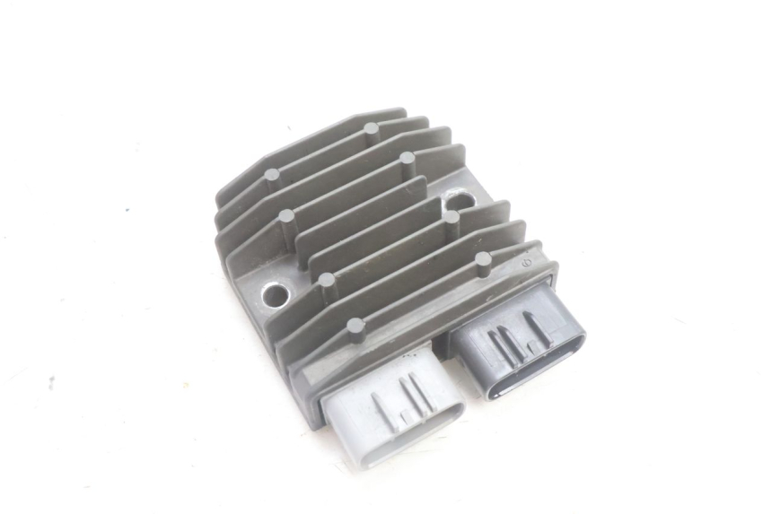 photo de REGULATOR YAMAHA FZ8 800 (2010 - 2016) - Main view