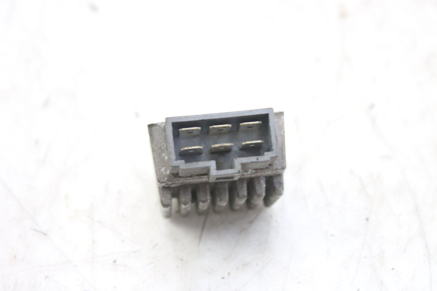 photo de CHARGING REGULATOR DERBI GPR 50 (2004 - 2009) - Component detail