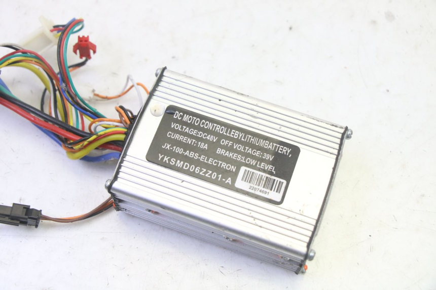 photo de REGULATOR HITWAY H5 1 - Component detail