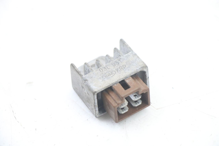 photo de CHARGING REGULATOR HONDA SCV LEAD 100 (2003 - 2007) - Component detail