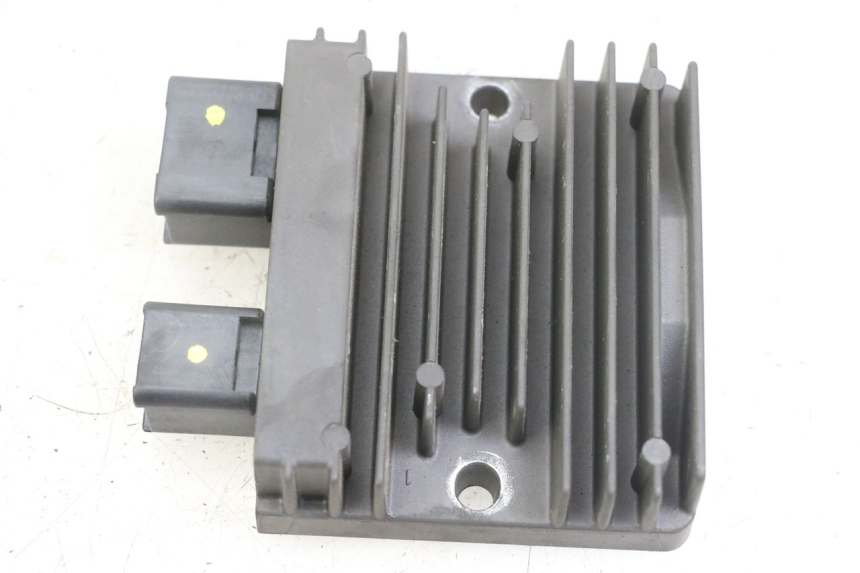 photo de REGULATOR HONDA SH i 300 (2015 - 2020) - Main view