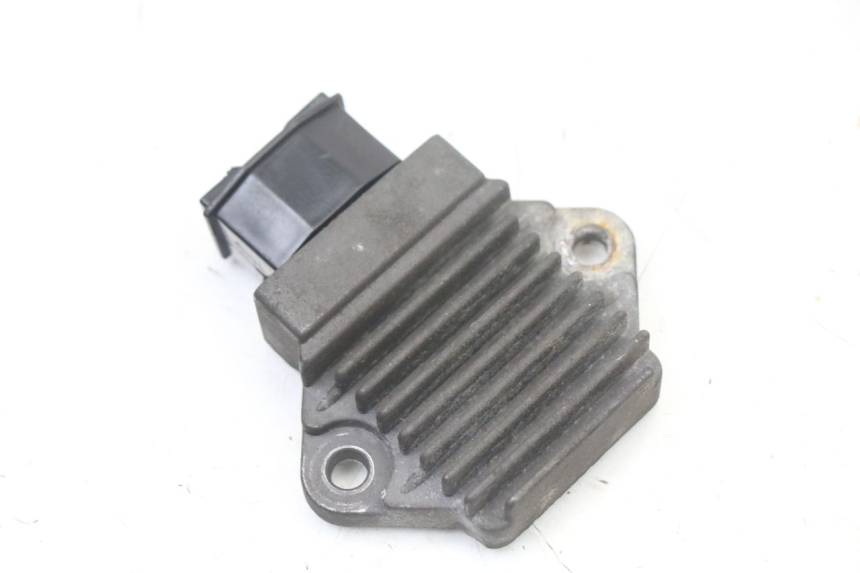 photo de REGULATOR HONDA VT C2 SHADOW 750 (1997 - 2001) - Component detail