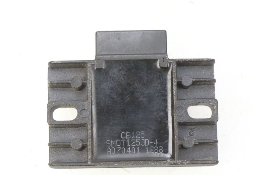 photo de REGULATOR HAOTIAN HT125T-2 125 - Component detail