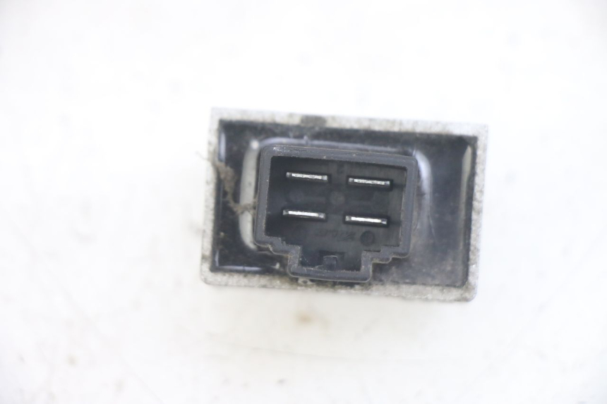 photo de CHARGING REGULATOR PEUGEOT KISBEE 4T 50 (2010 - 2017) - Component detail