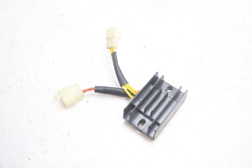 photo de CHARGING REGULATOR PEUGEOT KISBEE 4T 50 (2018 - 2022) - Main view