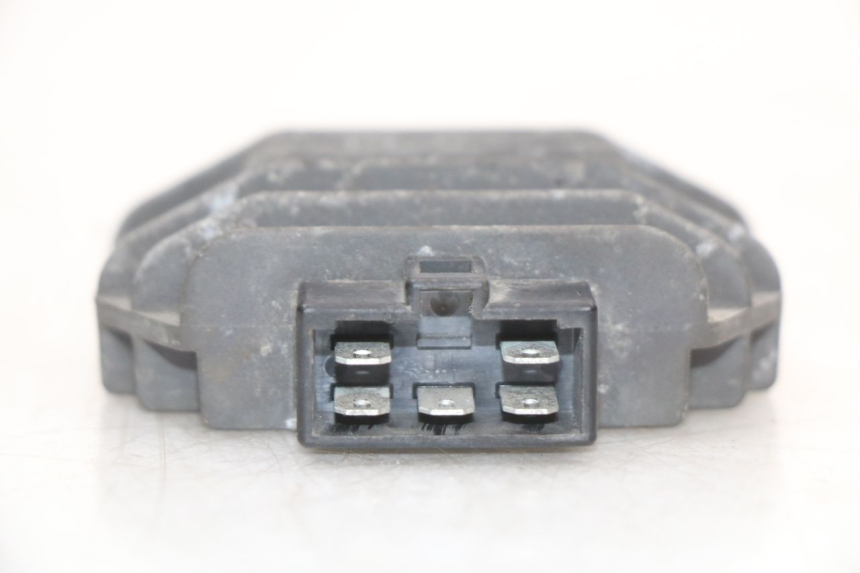 photo de REGULATOR RENAULT KOURANOS 125 (2001 - 2004) - Zoom on usage condition