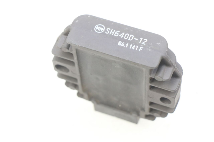 photo de CHARGING REGULATOR PIAGGIO LIBERTY IGET 4T 50 (2015 - 2020) - Component detail