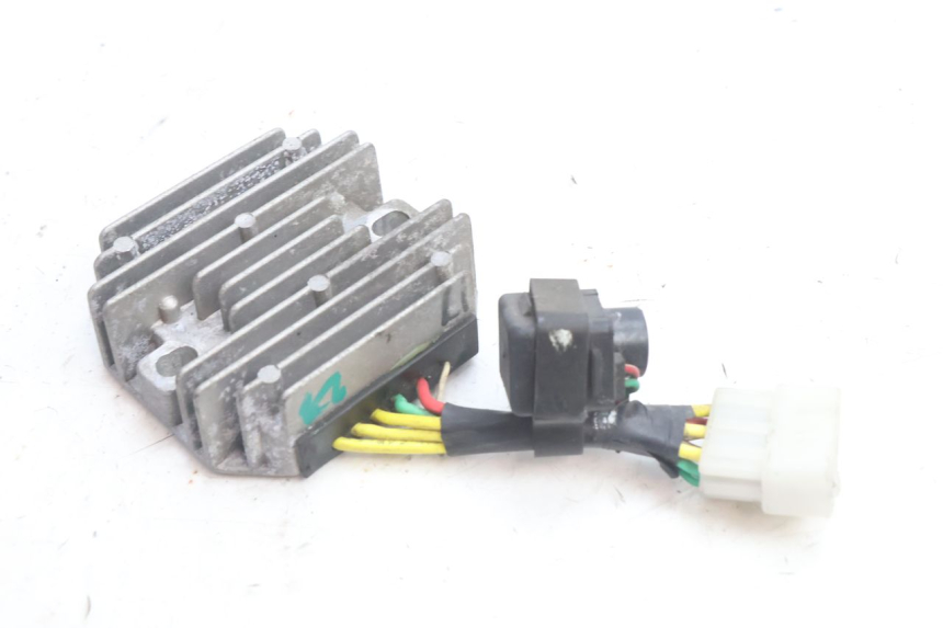 photo de REGULATOR PIAGGIO LIBERTY IGET 4T 50 (2021 - 2025) - Component detail