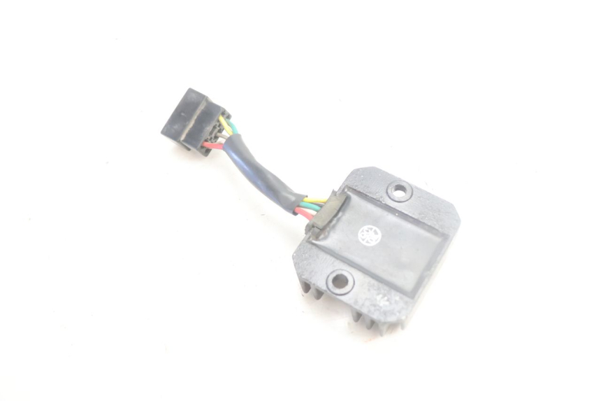 photo de CHARGING REGULATOR KYMCO LIKE 125 (2009 - 2016) - Alternative perspective