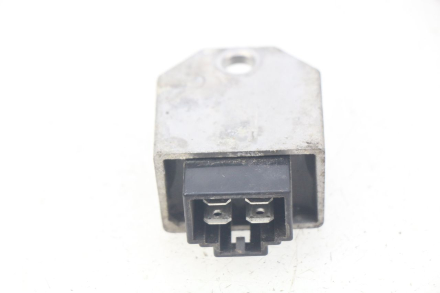 photo de CHARGING REGULATOR PEUGEOT LUDIX 50 (2008 - 2017) - Component detail