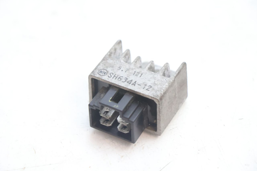 photo de REGULATOR PEUGEOT LUDIX ONE 50 (2004 - 2013) - Main view