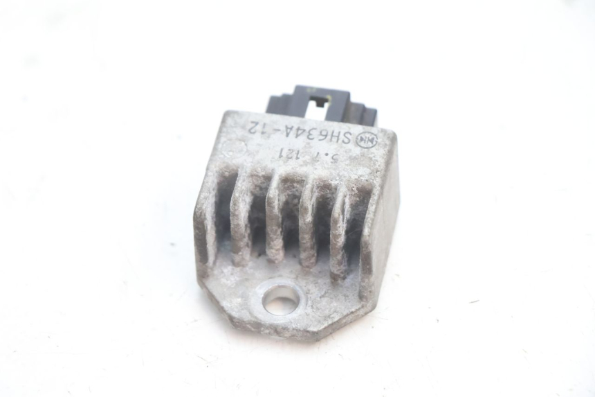 photo de REGULATOR PEUGEOT LUDIX ONE 50 (2004 - 2013) - Component detail